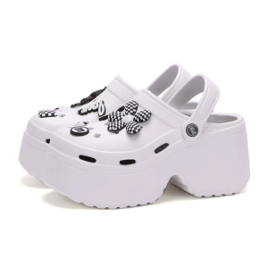 Aesthetic Platform Crocs: Y2K Coquette Style Footwear for Trendy Looks