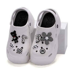 Aesthetic Platform Crocs: Y2K Coquette Style Footwear for Trendy Looks