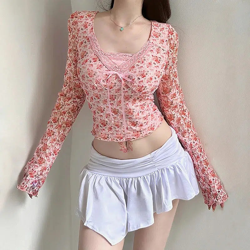 Coquette Floral Top: Y2K Aesthetic Clothing for Trendy Outfits