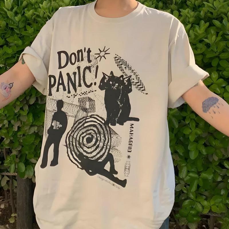 Don't Panic Tee: Y2K Aesthetic Graphic Top for Trendy Outfits