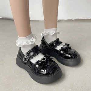 Heart Buckled Platform Shoes - Y2K Coquette Aesthetic Footwear