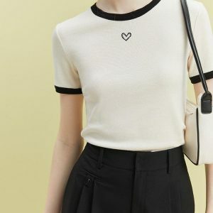 Soft Girl Minimal Heart Tee - Y2K Aesthetic Clothing for Trendy Outfits