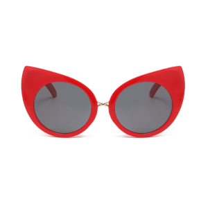 Trendy Oversized Kitty Sunglasses for Y2K and Aesthetic Outfits