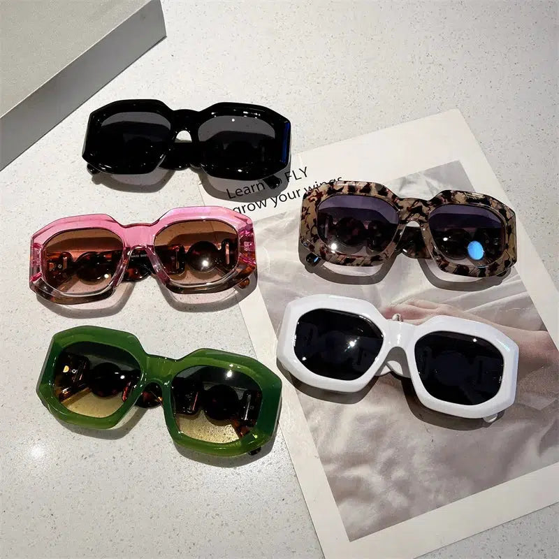 Trendy Oversized Square Sunglasses for Y2K and Aesthetic Outfits