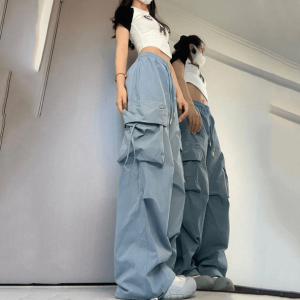 Trendy Y2K Cargo Pants: Aesthetic Styles for Coquette & Goth Looks