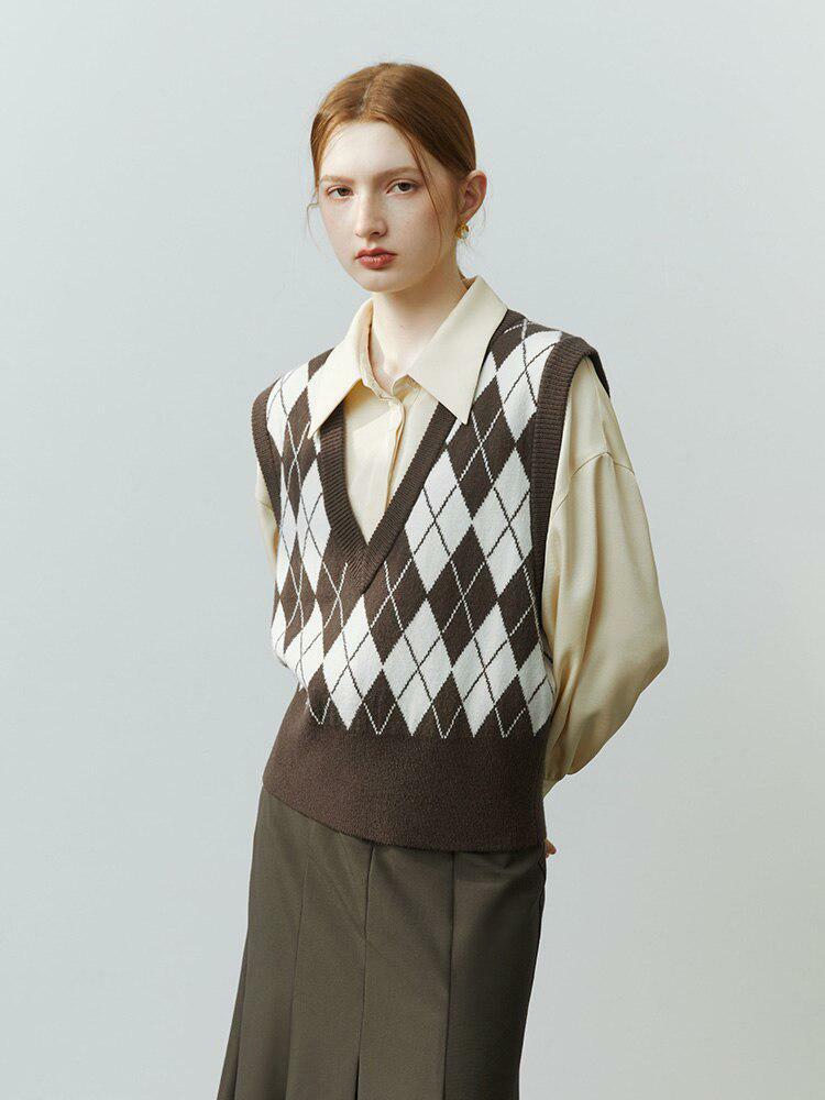 Y2K Coquette Aesthetic Argyle Sweater Vest - Trendy Outfit Essential