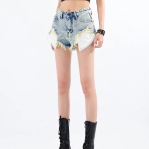 Y2K Grunge Tasseled Denim Shorts - Aesthetic Coquette Style Outfit