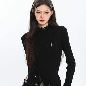 Y2K Grunge Turtleneck Distressed Sweater - Aesthetic Clothing Essential